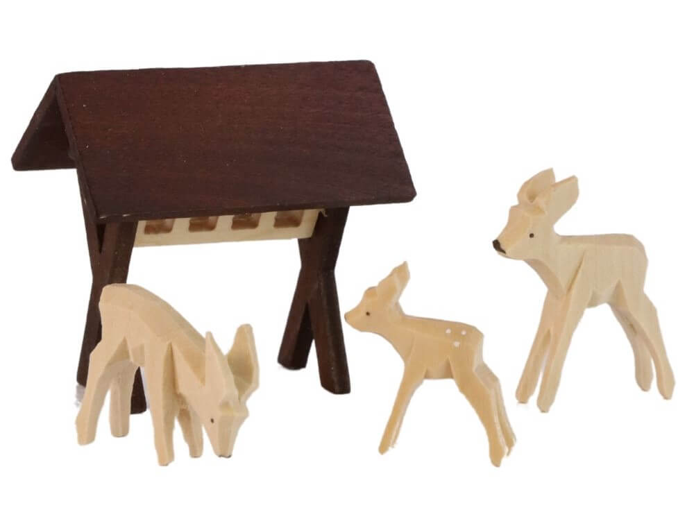 Miniatur Futterkrippe mit 3 Rehen, geschnitzt von Romy Thiel