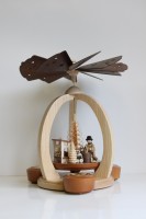 Vorschau: Weihnachtspyramide Holzleute für Teelichter, natur, 28 cm, Legler Holz- und Drechslerwaren Olbernhau/ Erzgebirge