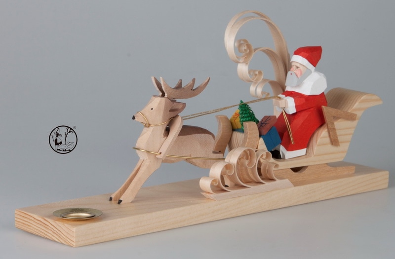 Weihnachtskerzenhalter, geschnitzter Weihnachtsmann auf Schlitten, 11 cm, Bettina Franke Deutschneudorf/ Erzgebirge