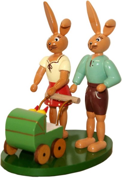 Easter bunny couple with carriage, 12 cm by Holzkunst Gahlenz