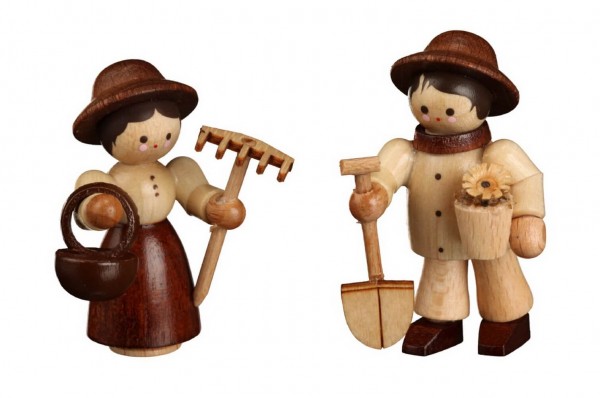 German Wooden Figurin Gardener Couple, mini, nature, 4 cm, Romy Thiel Deutschneudorf/ Erzgebirge