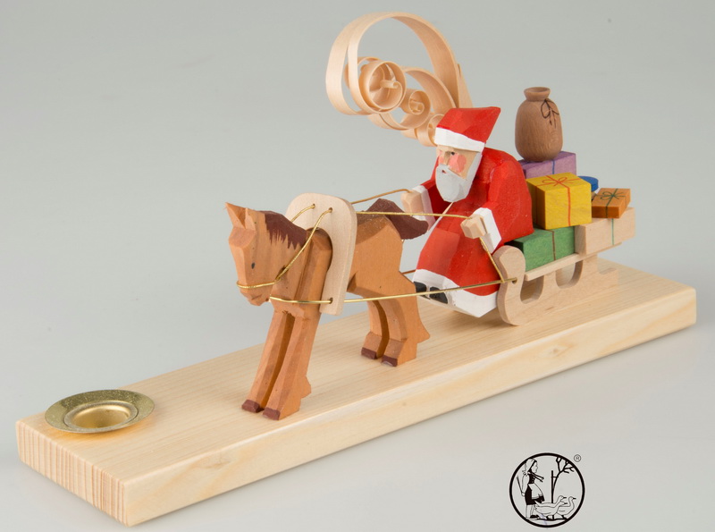 Holzschnitzerei Weihnachtsmann auf Schlitten, 8 cm von Bettina Franke