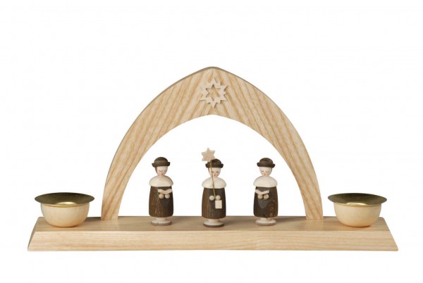 Weihnachtskerzenhalter mit 3 Kurrendesänger, natur, 24 cm hergestellt von Albin Preißler