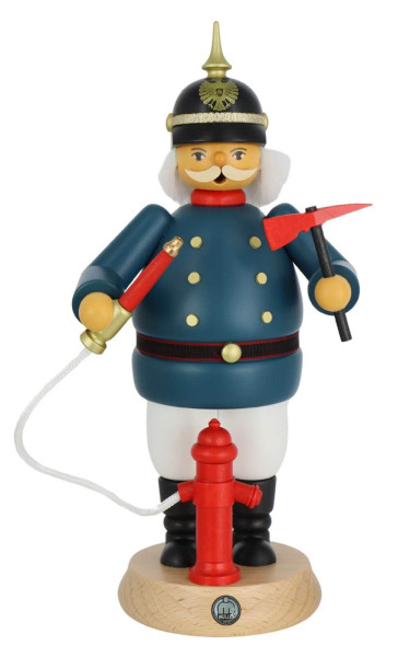 Smoking man Historical fireman by Müller Kleinkunst_1