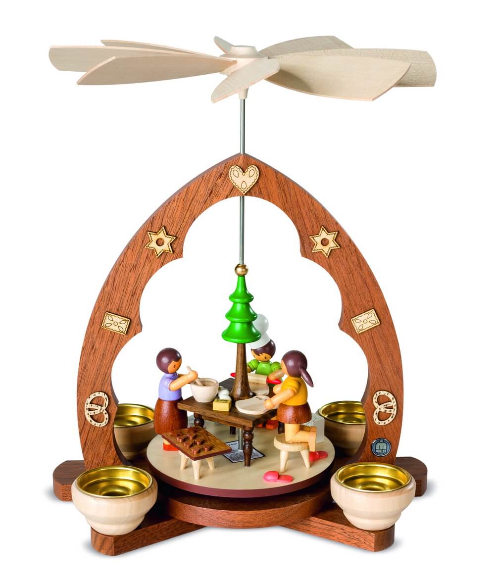 Christmas pyramid Christmas bakery, 30 cm by Müller Kleinkunst