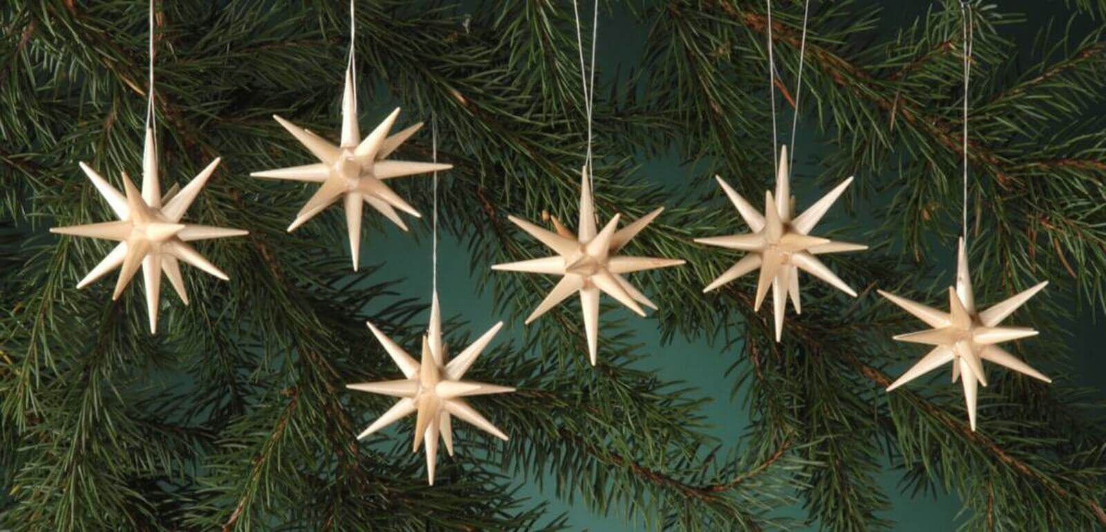 Christbaumschmuck aus Holz, Weihnachtssterne natur, 6-teilig von Albin Preißler_Bild2