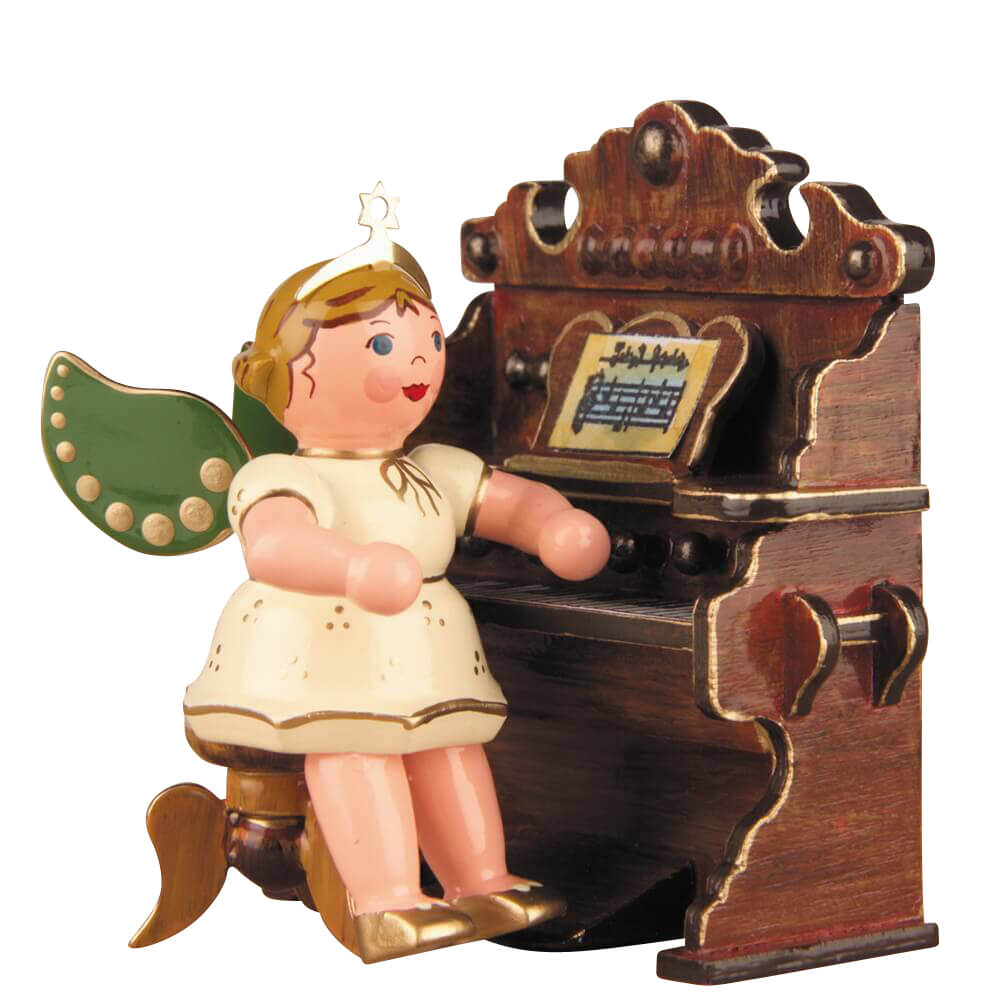 Christmas angel with harmonium from Hubrig folk art